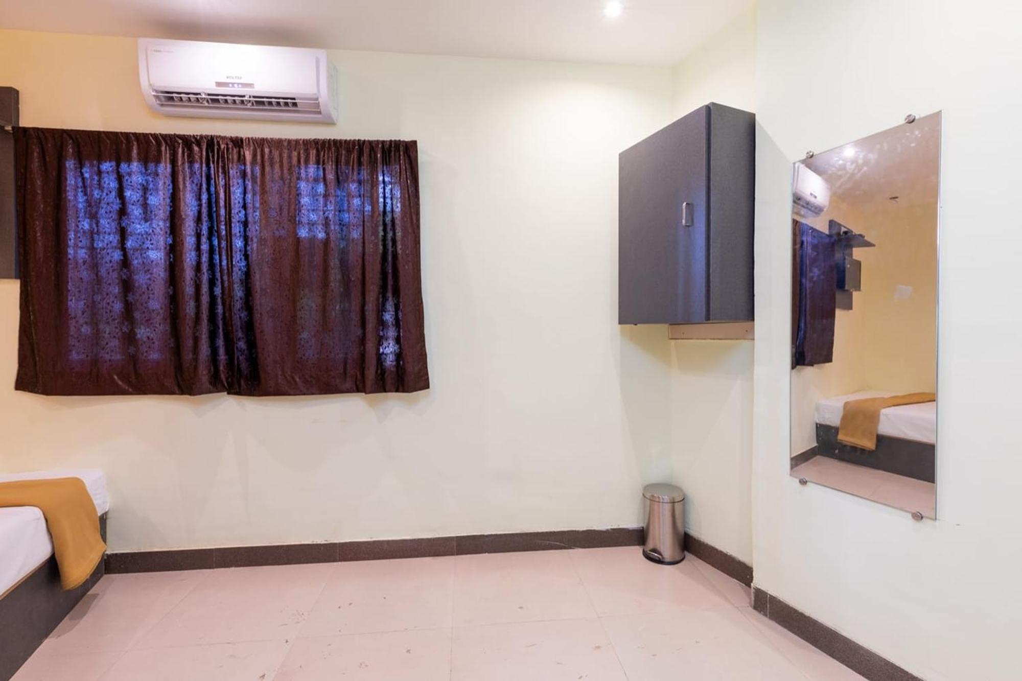 Hotel Shera Residency Mumbai Exterior photo