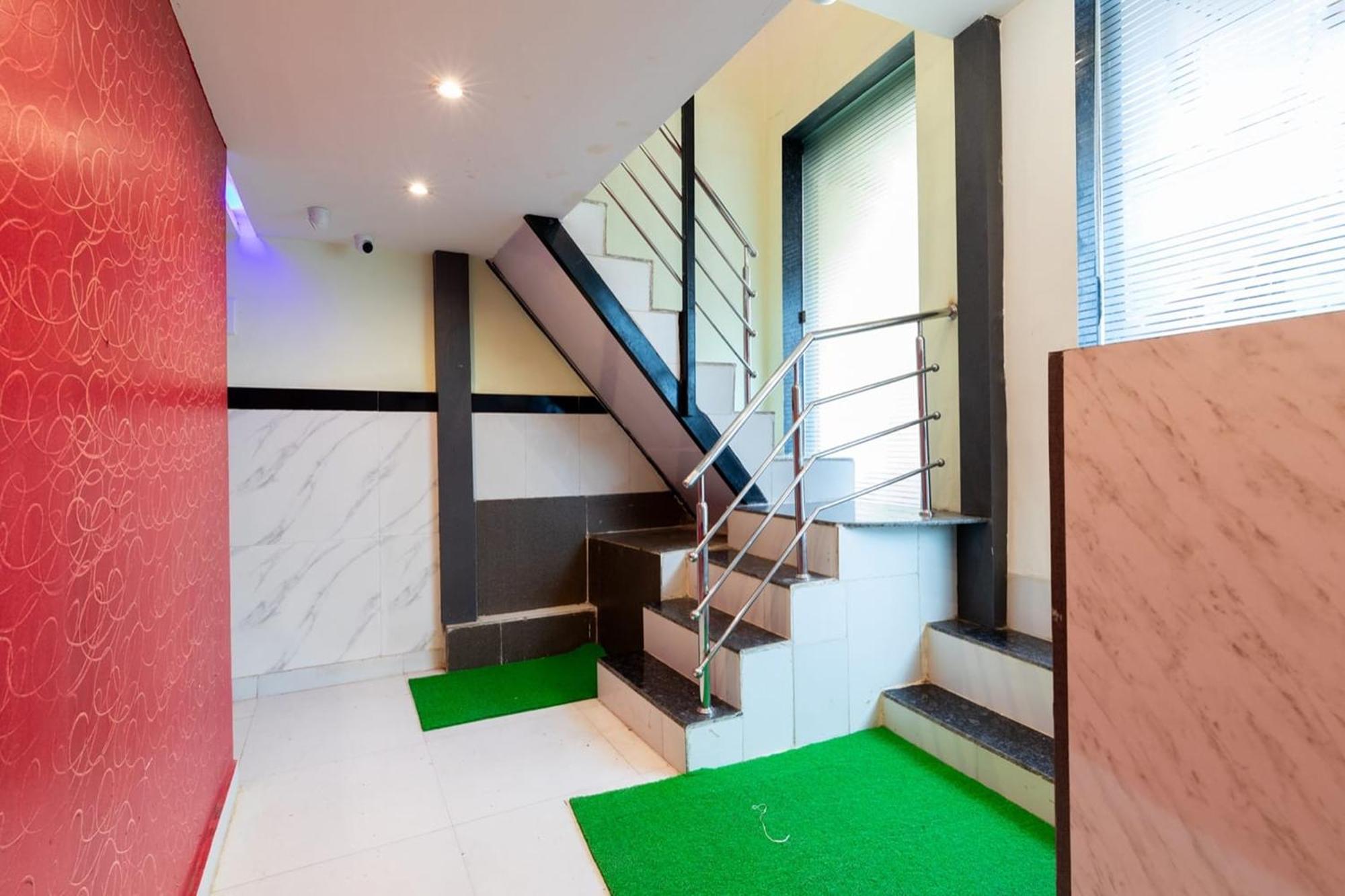 Hotel Shera Residency Mumbai Exterior photo
